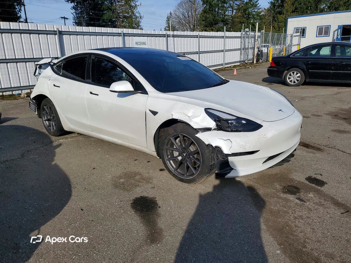 Tesla Model 3 2023