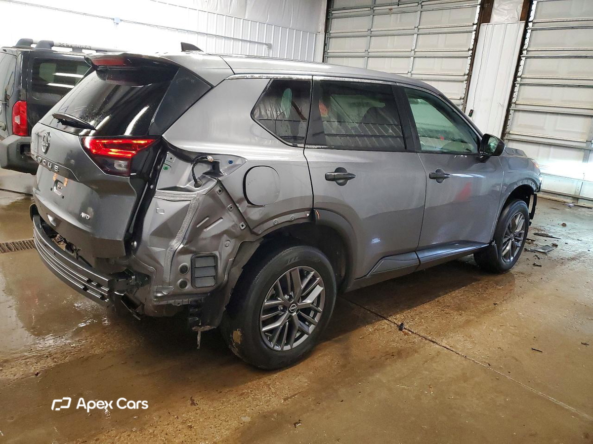 Nissan Rogue 2023