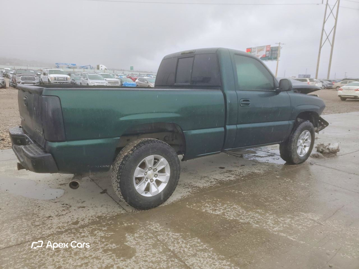 Chevrolet Silverado 2003