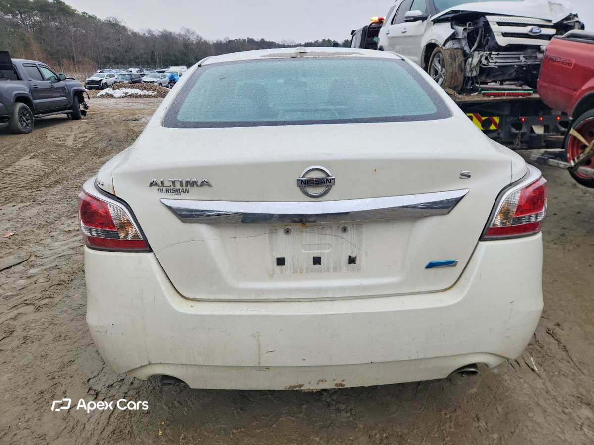 Nissan Altima 2015