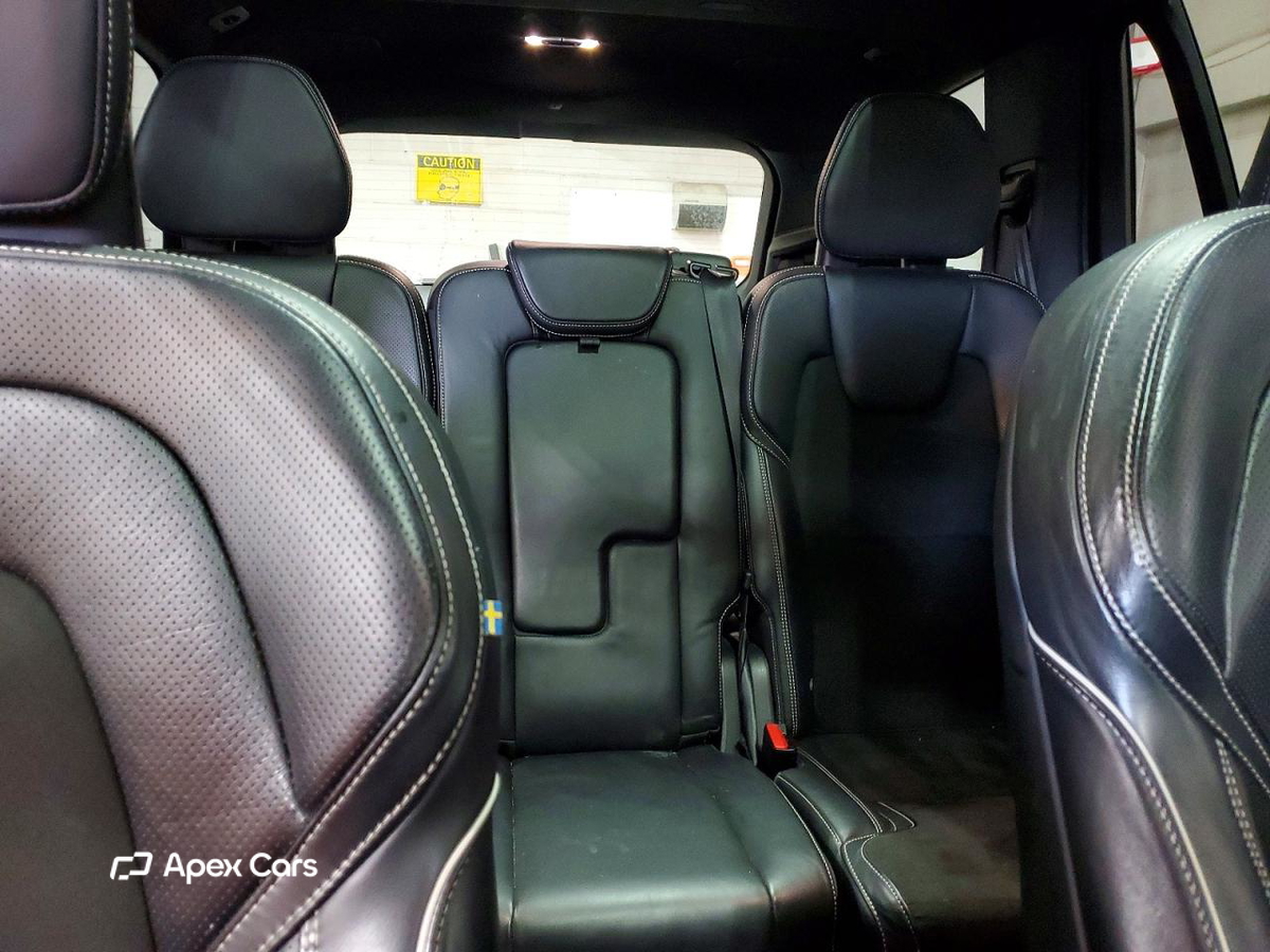 Volvo XC90 2019
