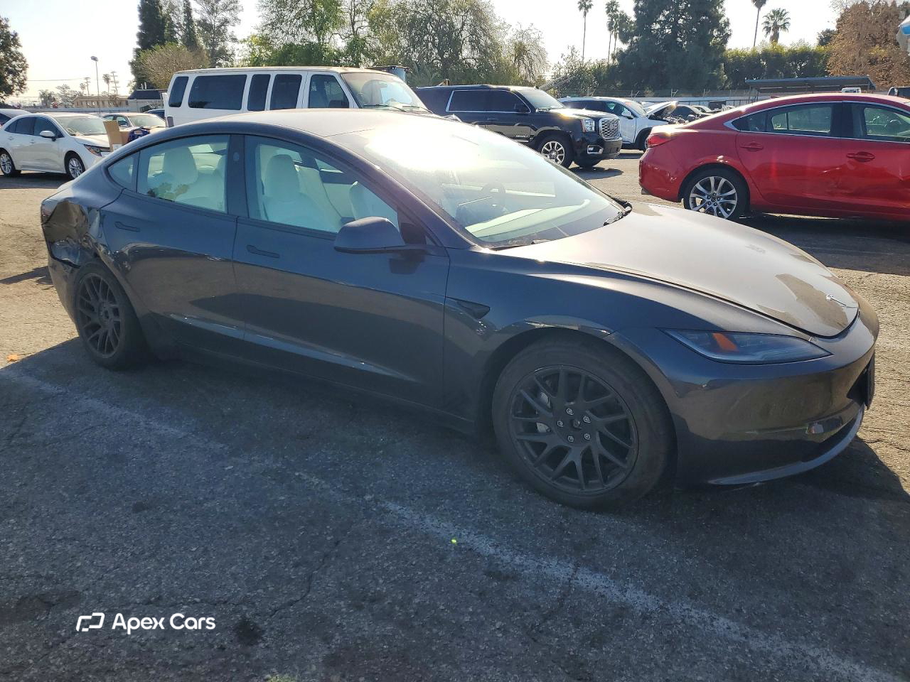 Tesla Model 3 2024