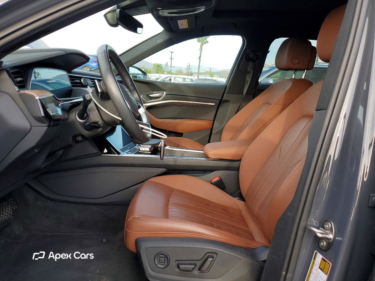 Audi Q8 2024