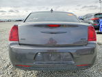 Chrysler 300 2022