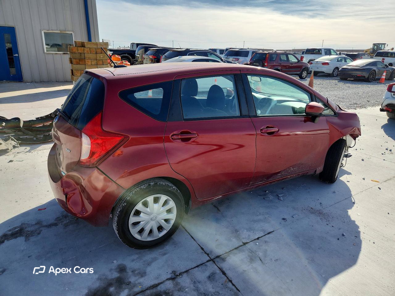 Versa 2016