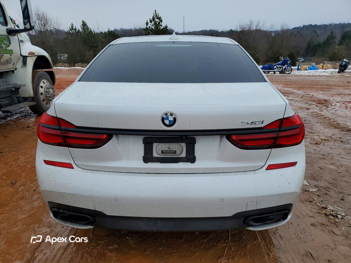 BMW Series 7 2019