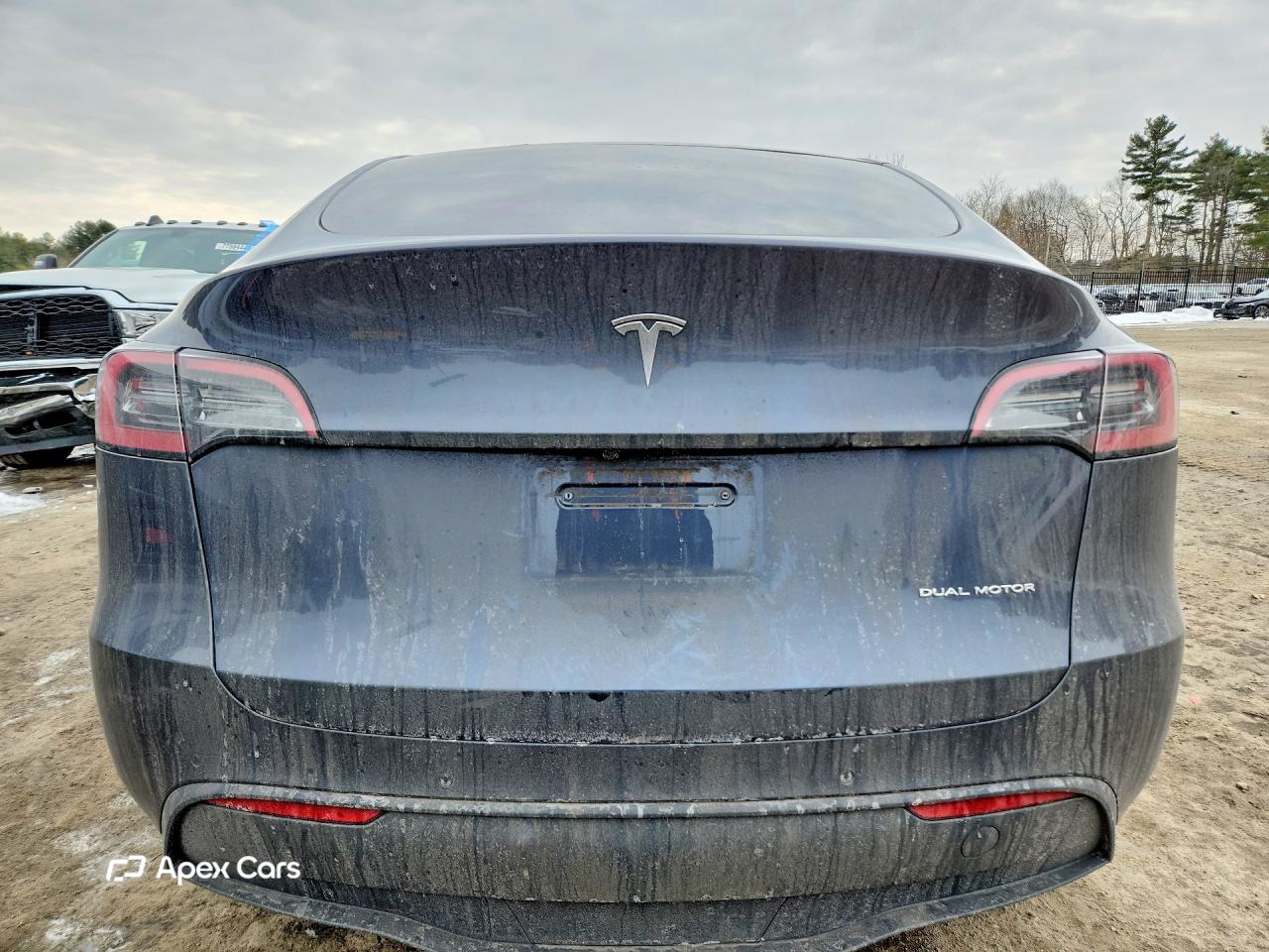 Tesla Model Y 2022