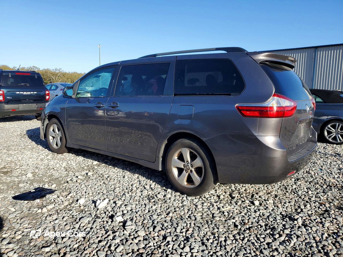 Toyota Sienna 2018