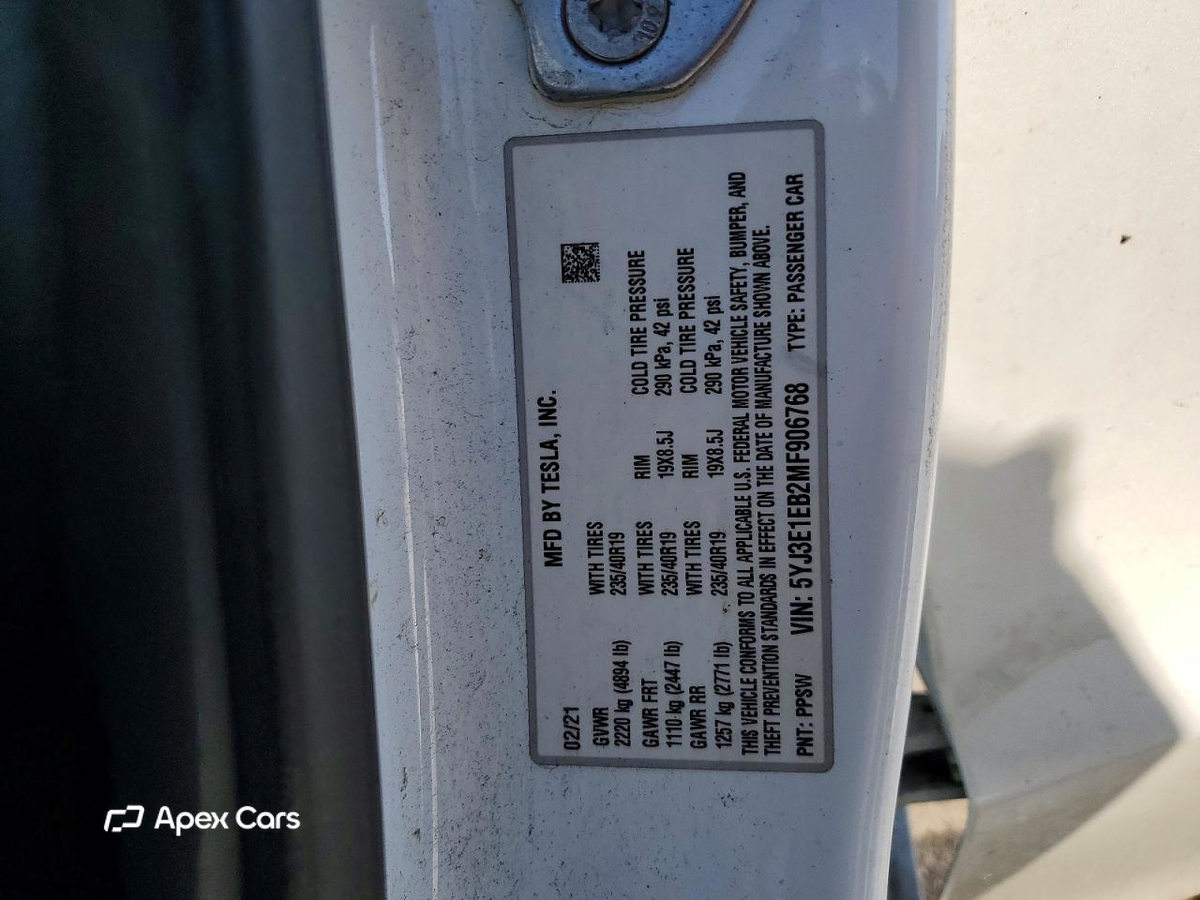 Tesla Model 3 2021
