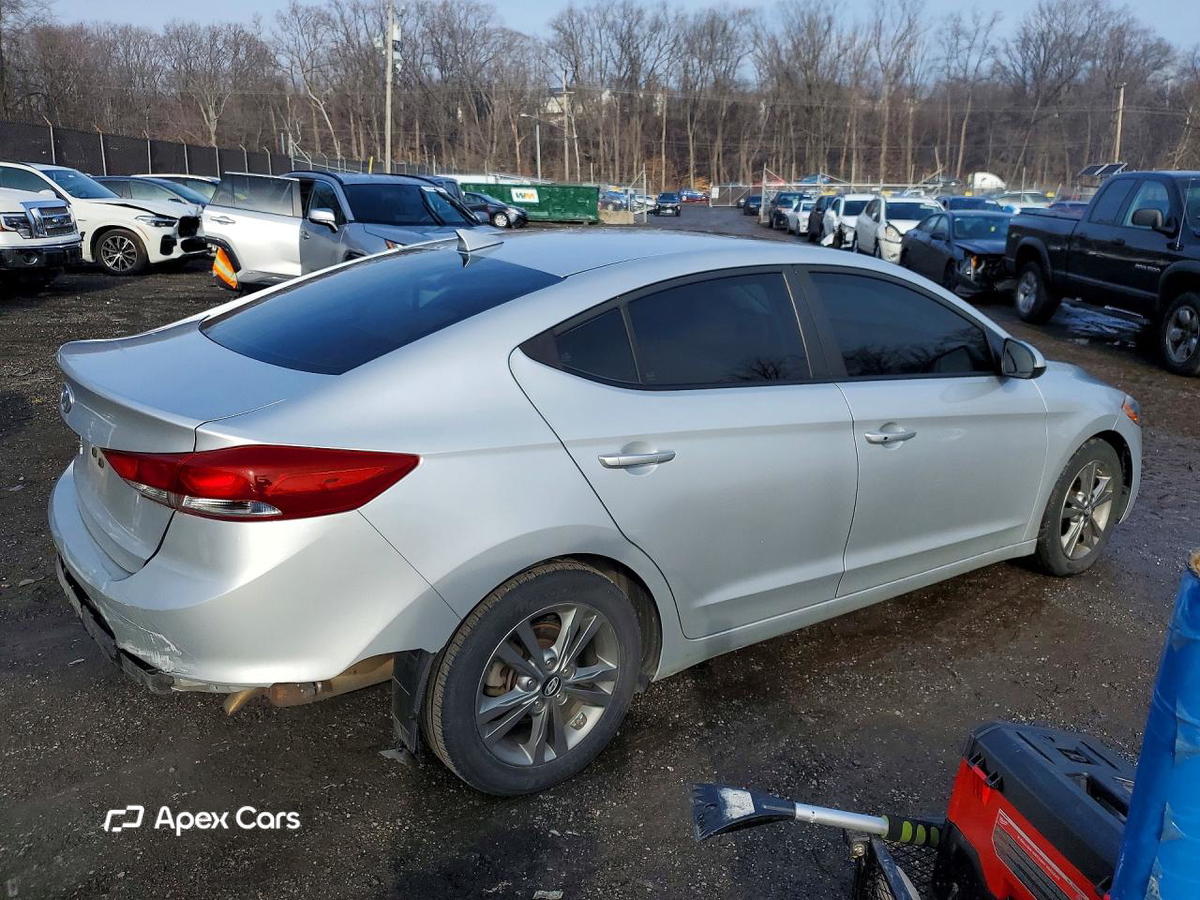 Hyundai Elantra 2018