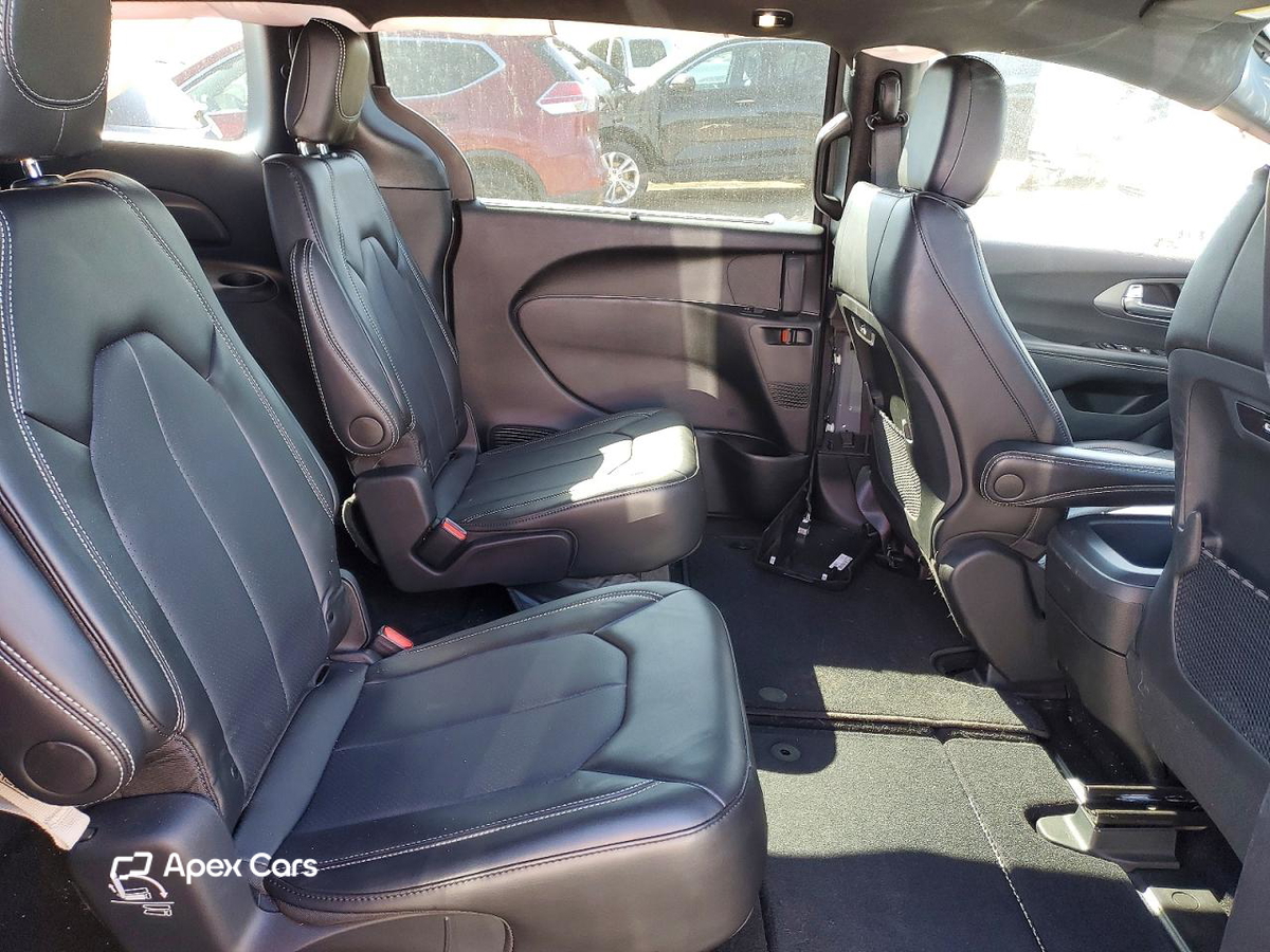 Chrysler Pacifica 2025