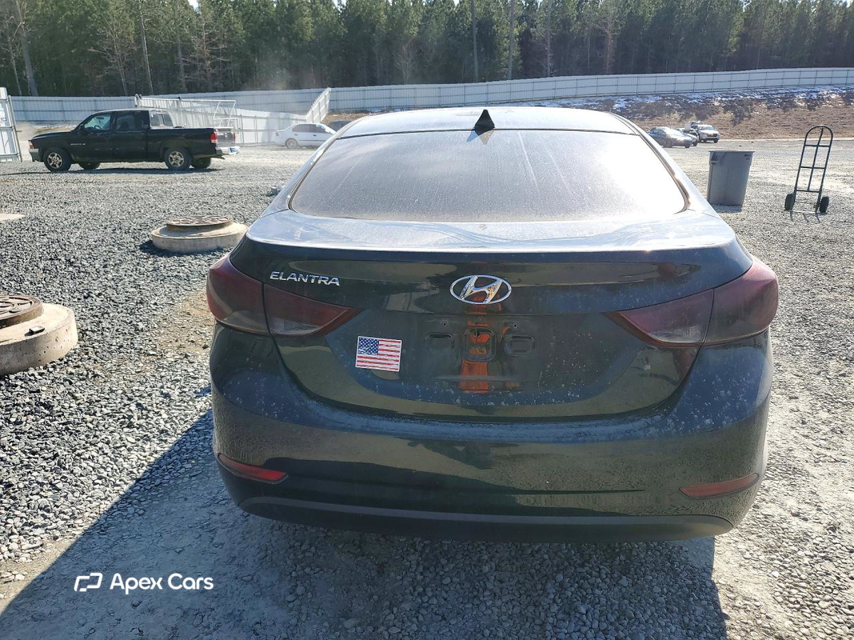 Hyundai Elantra 2016