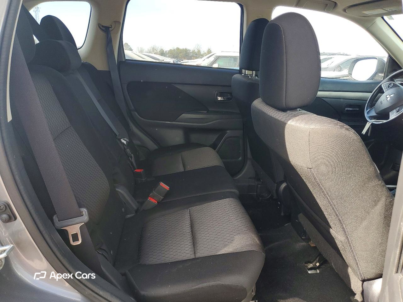 Mitsubishi Outlander 2014