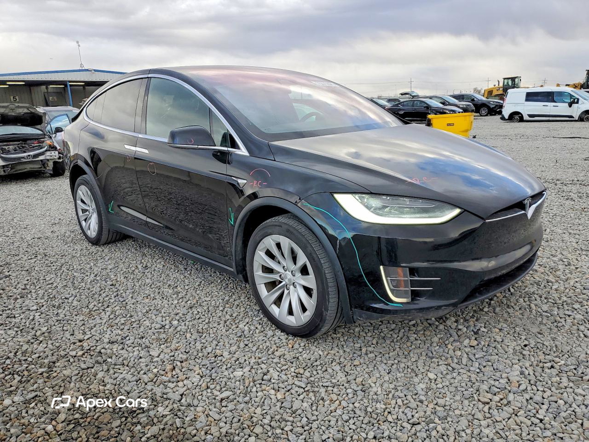 Tesla Model X 2017