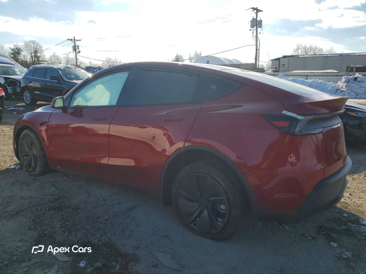 Tesla Model Y 2026