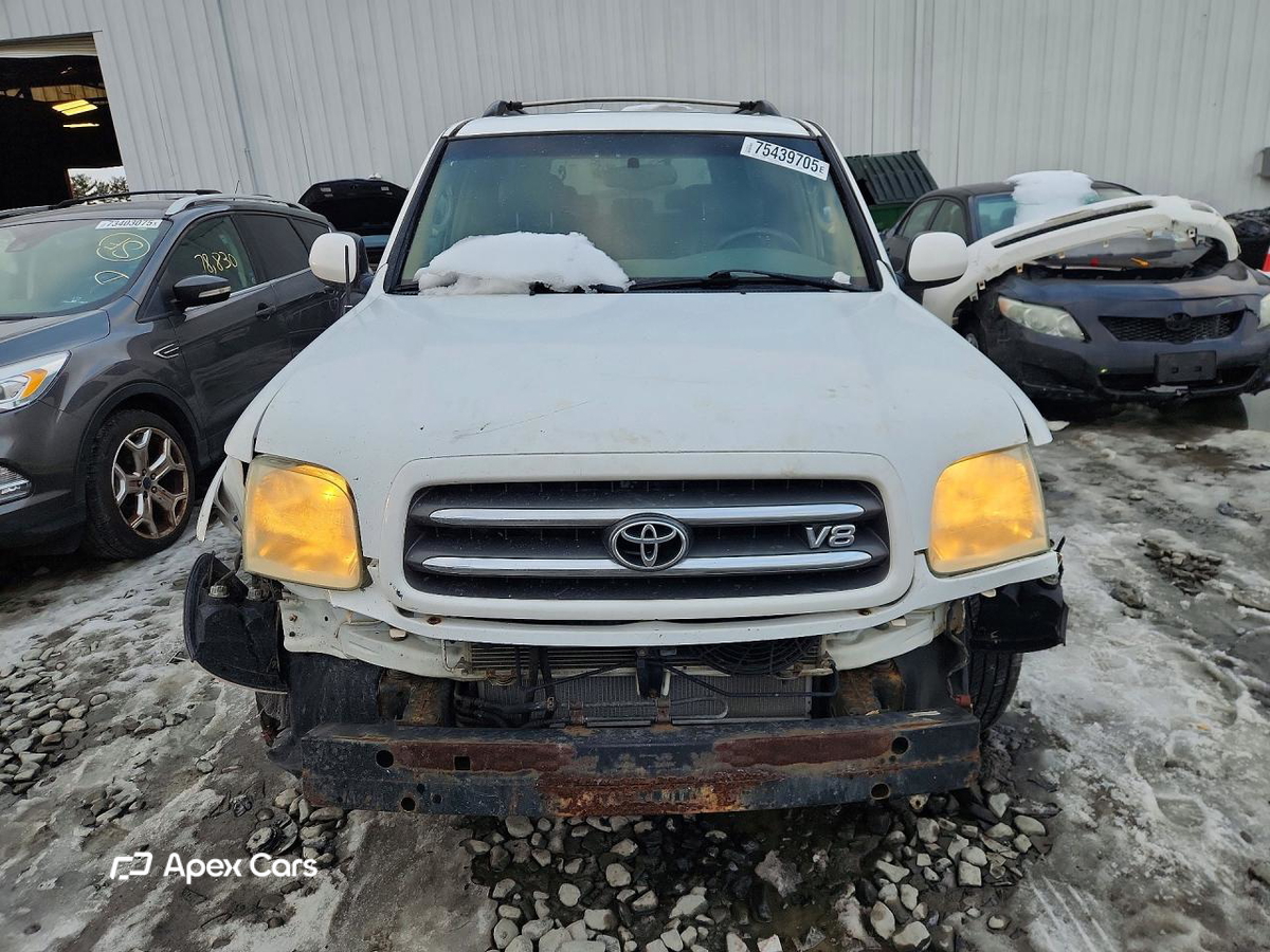 Toyota Sequoia 2004