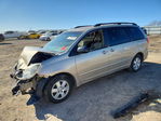 Toyota Sienna 2010