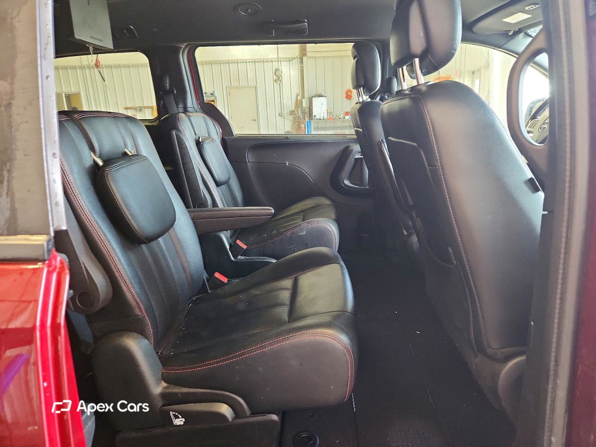 Dodge Caravan 2018