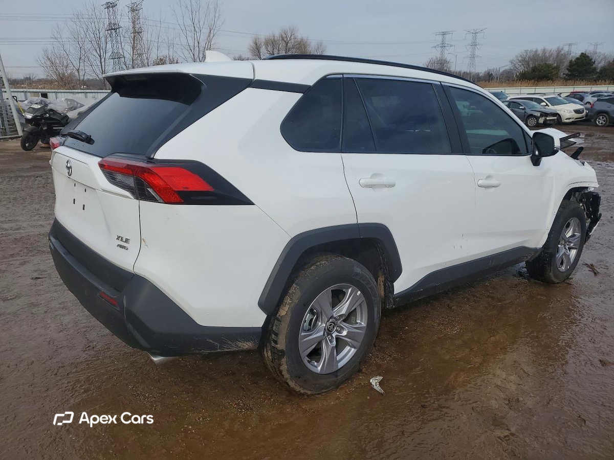 Toyota RAV 4 2025