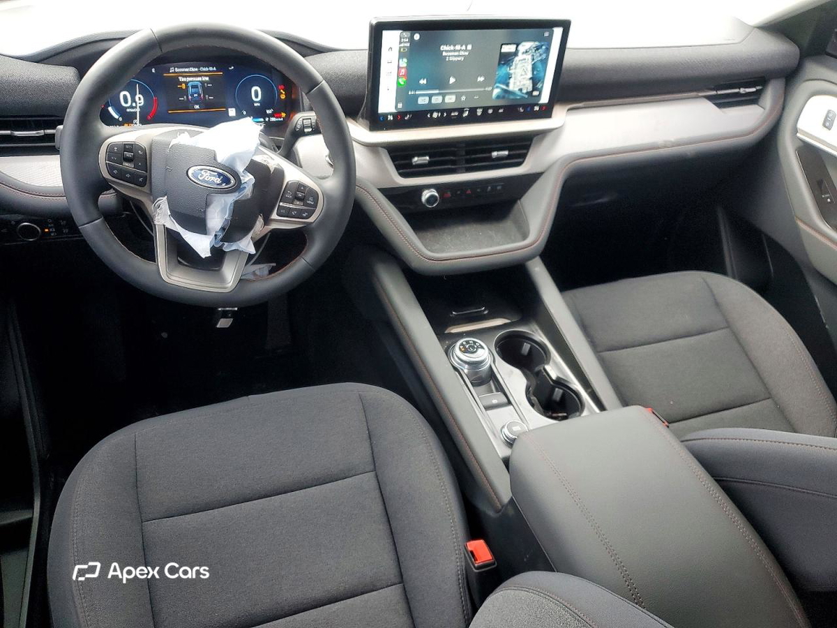 Ford Explorer 2025