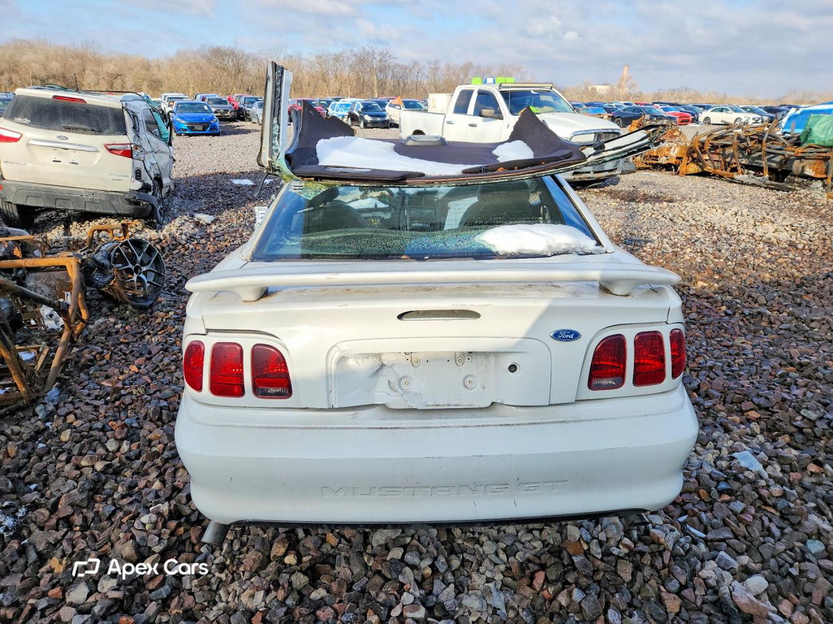 Ford Mustang 1996