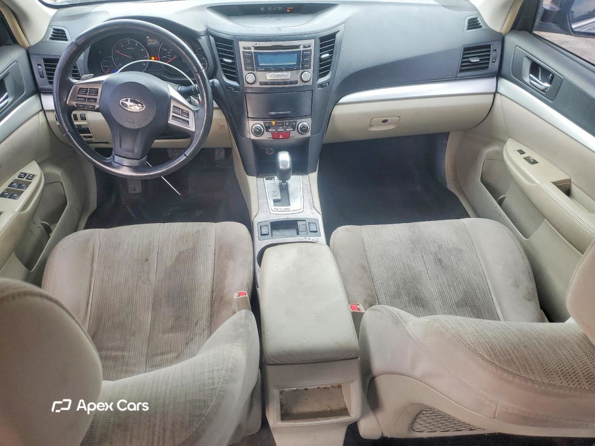 Subaru Legacy 2013