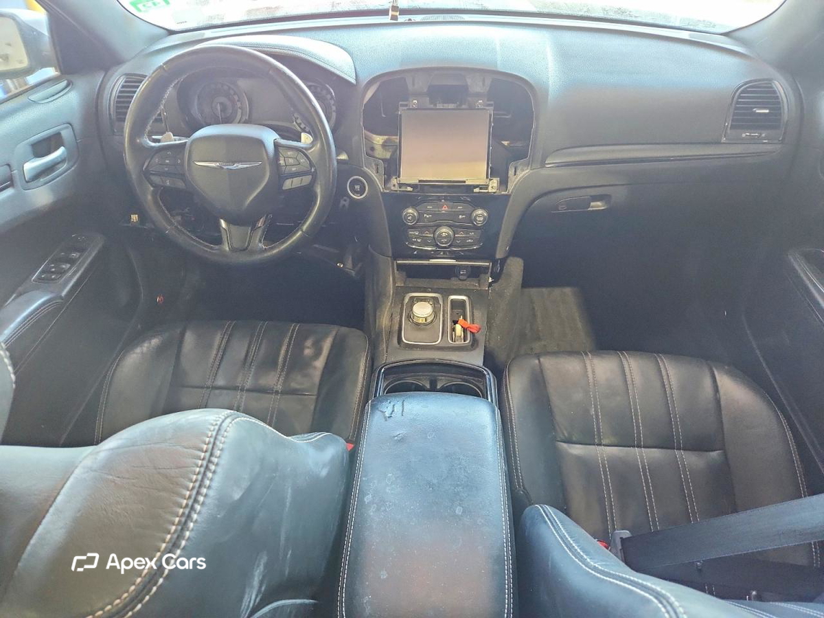 Chrysler 300 2015