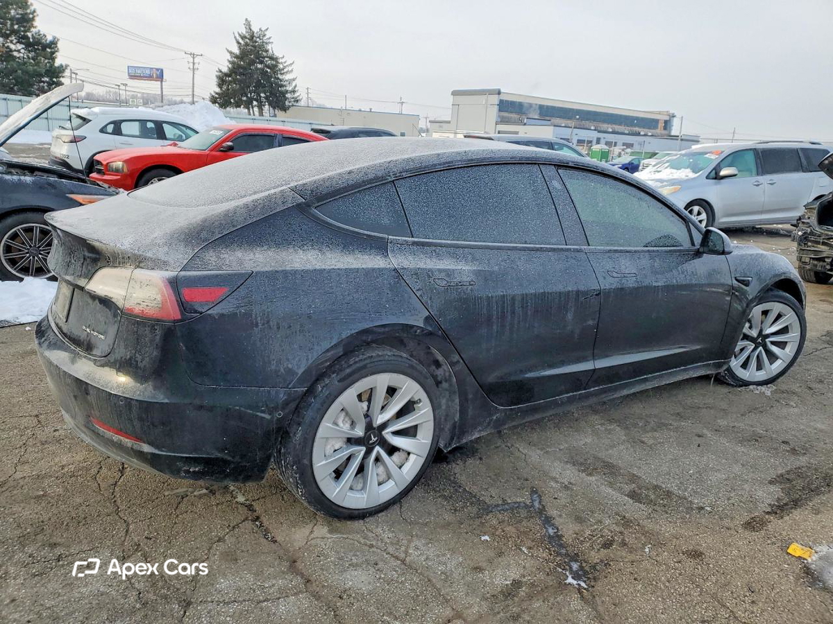 Tesla Model 3 2022