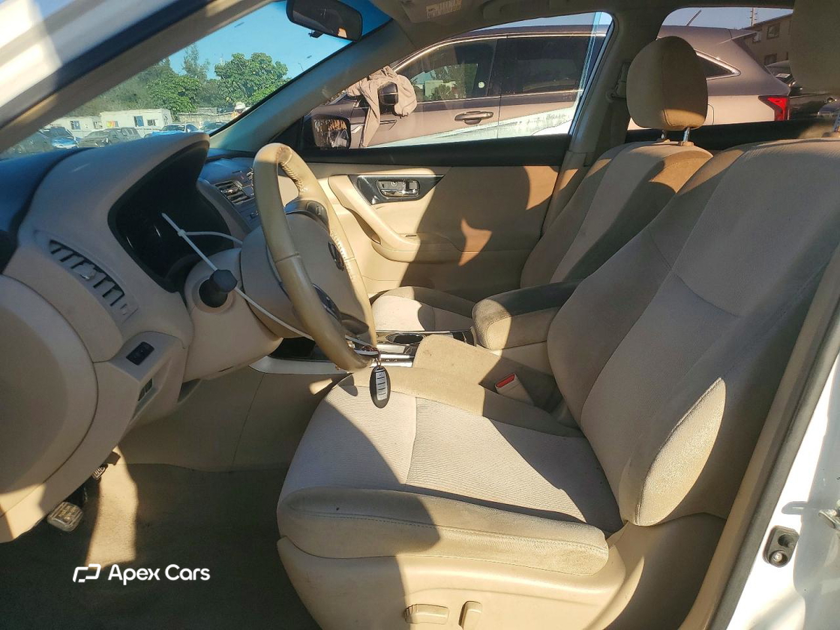 Nissan Altima 2013