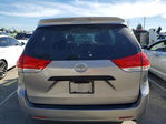 Toyota Sienna 2013