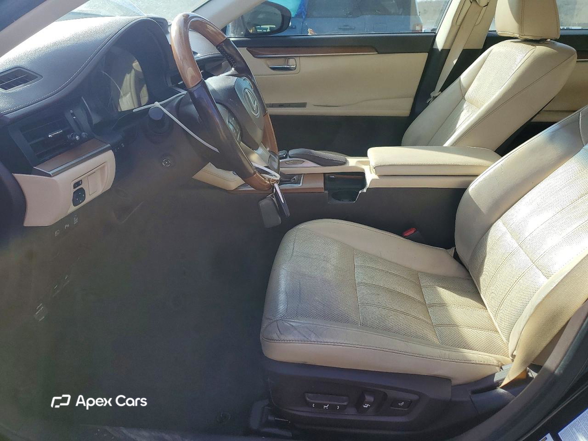 Lexus ES 2017