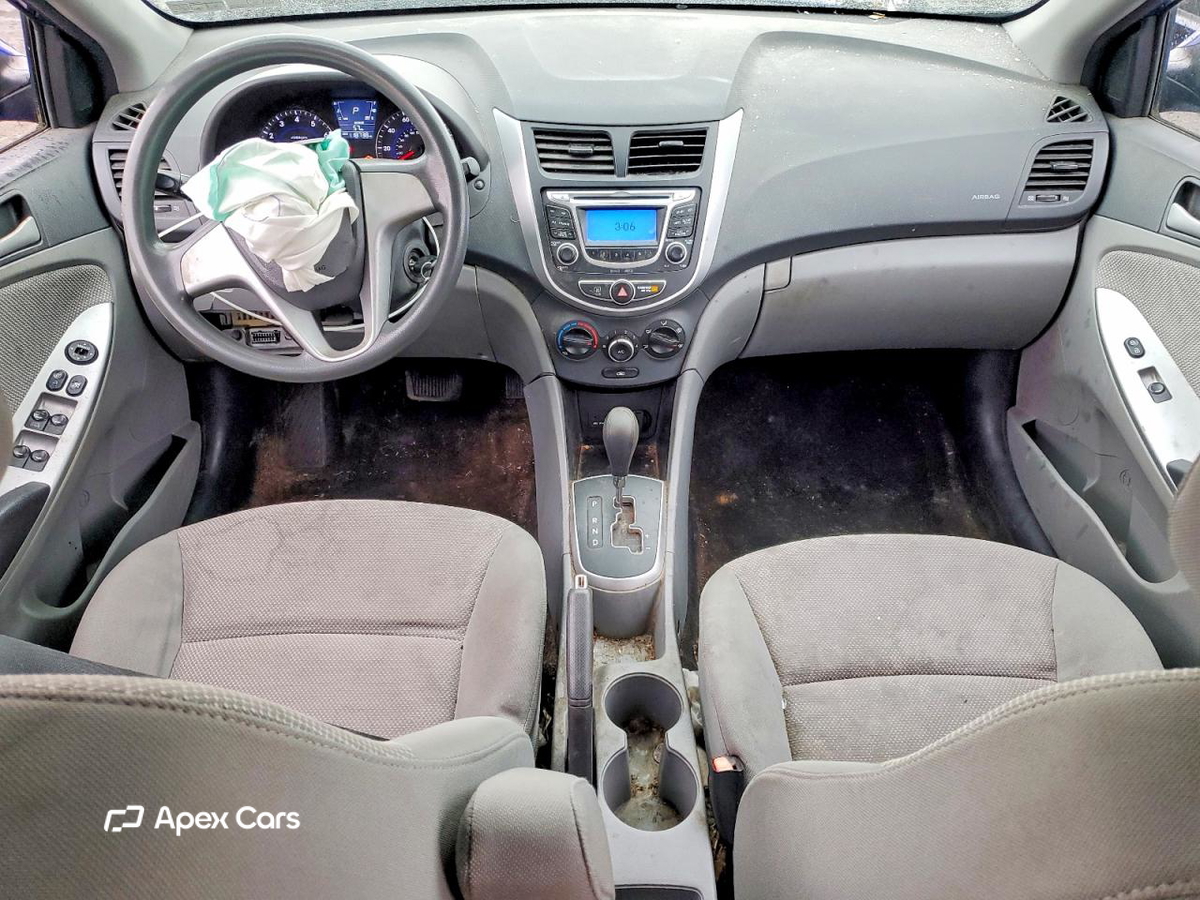 Hyundai Accent 2013