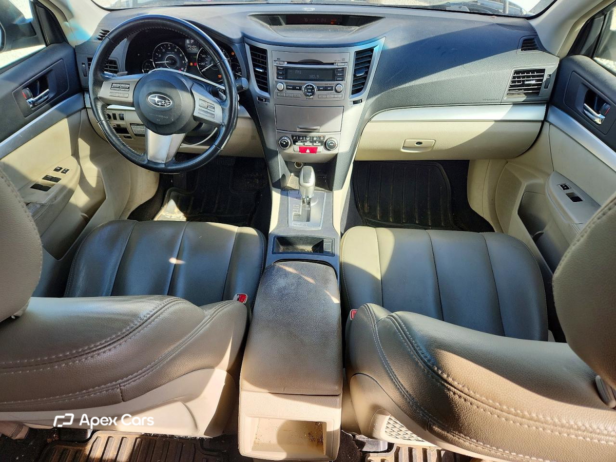 Subaru Outback 2010
