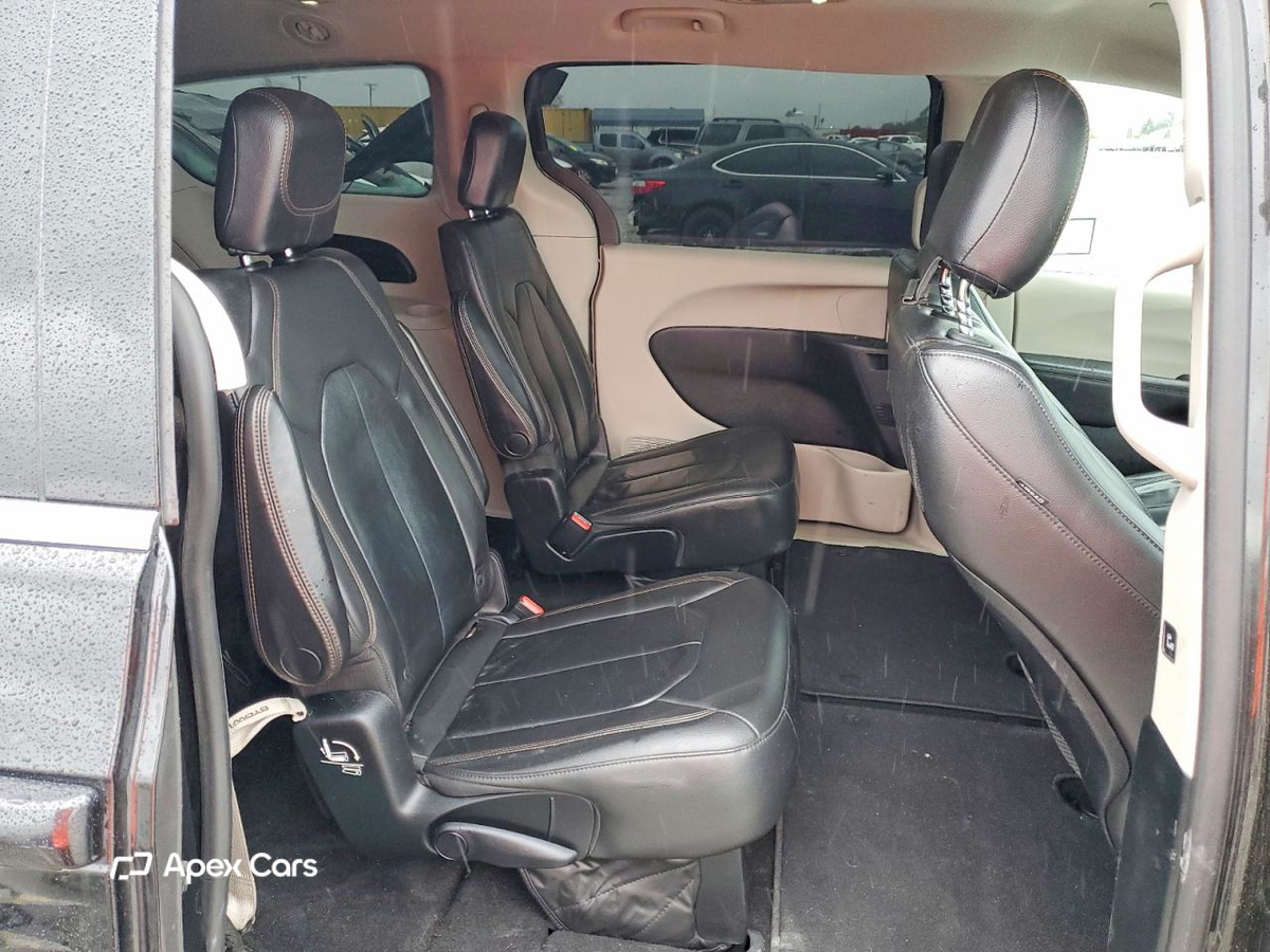 Chrysler Pacifica 2017