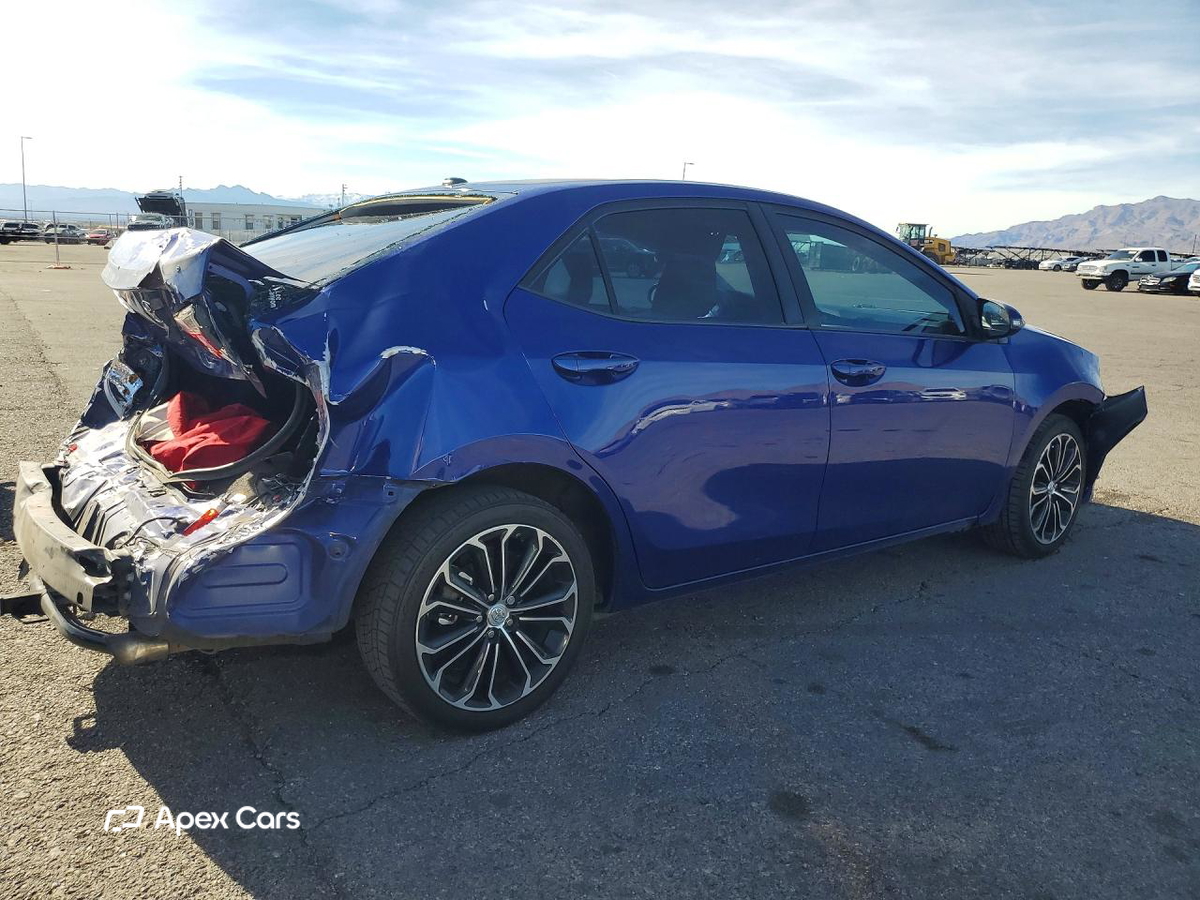 Toyota Corolla 2015