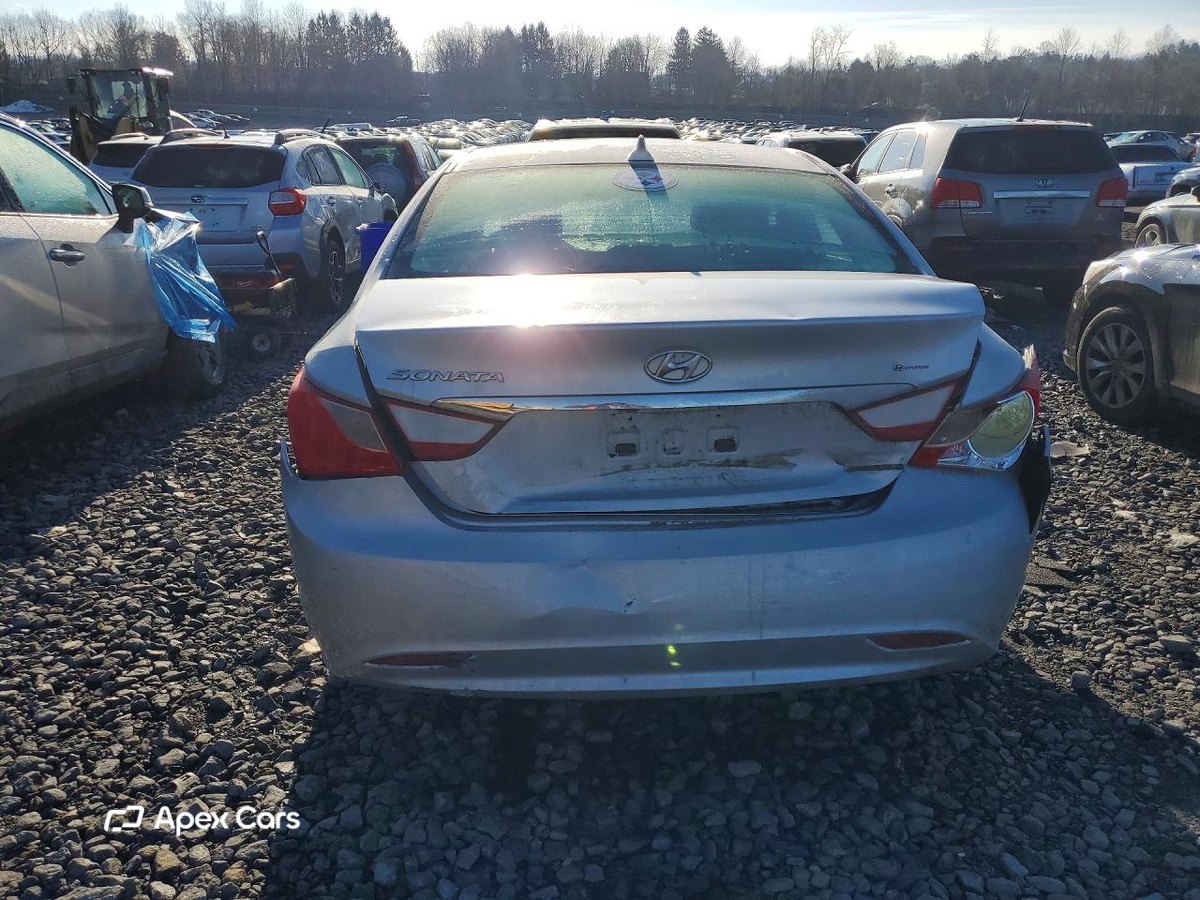 Hyundai Sonata 2011