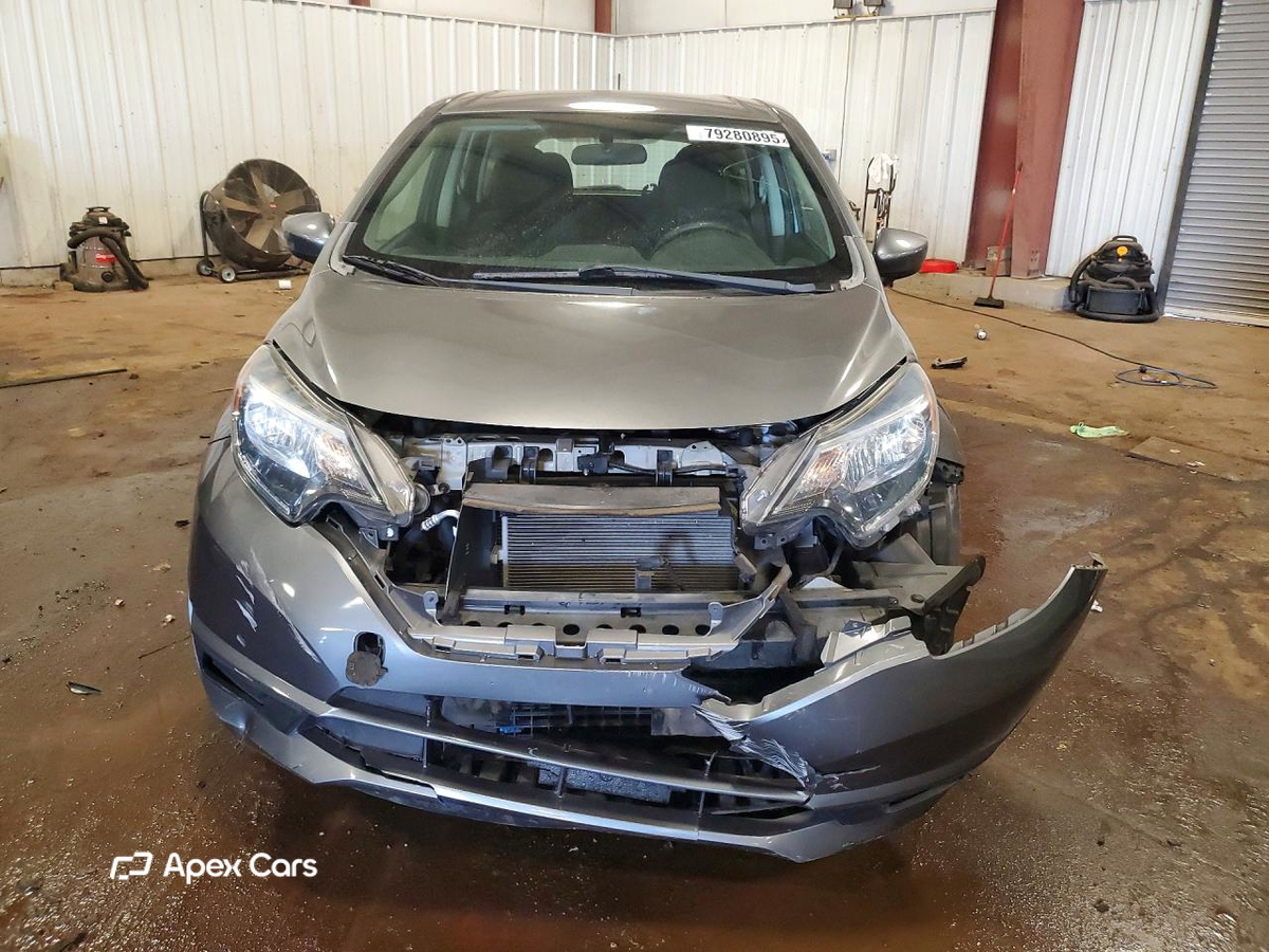 Nissan Versa 2017