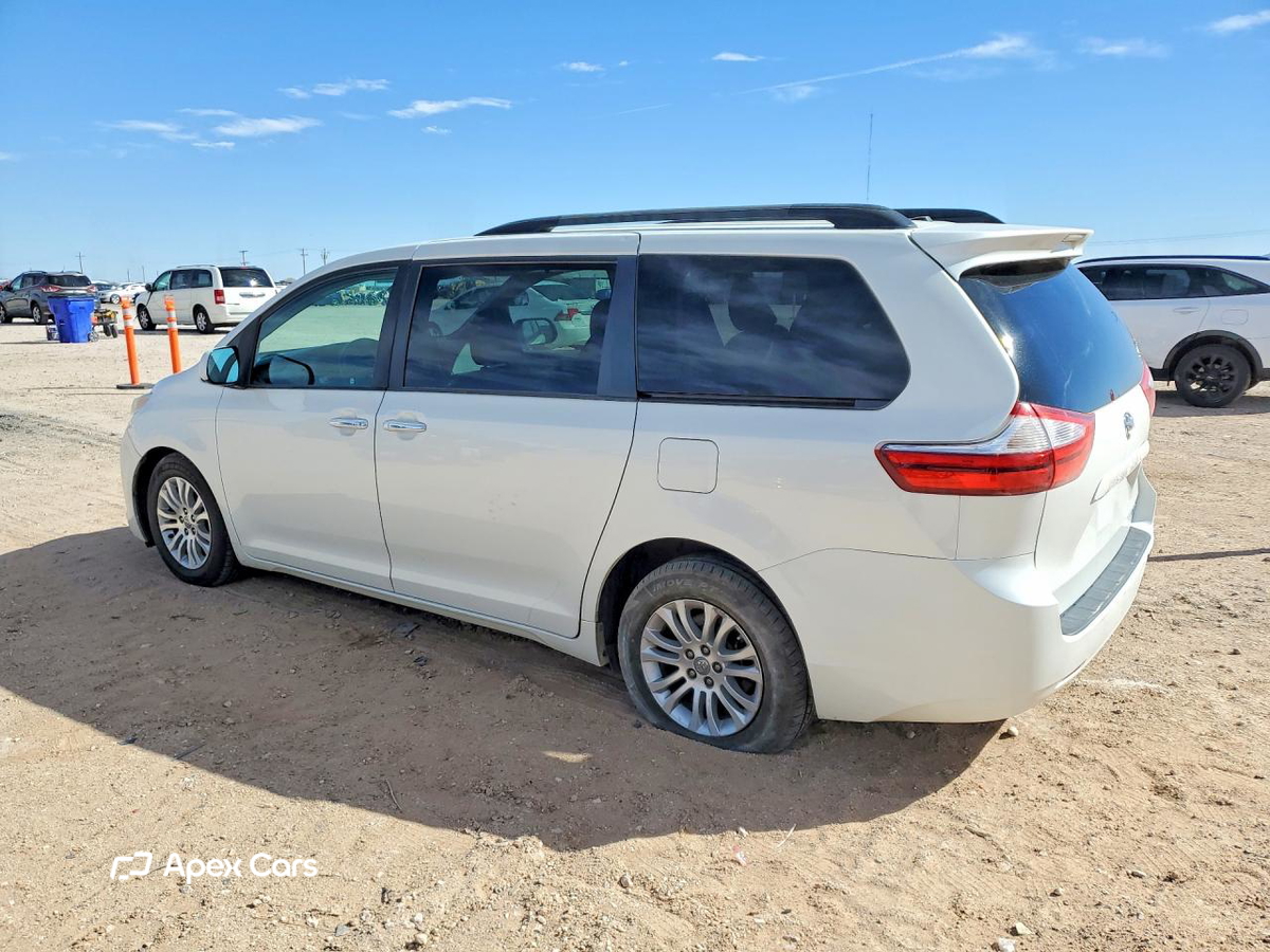 Toyota Sienna 2017