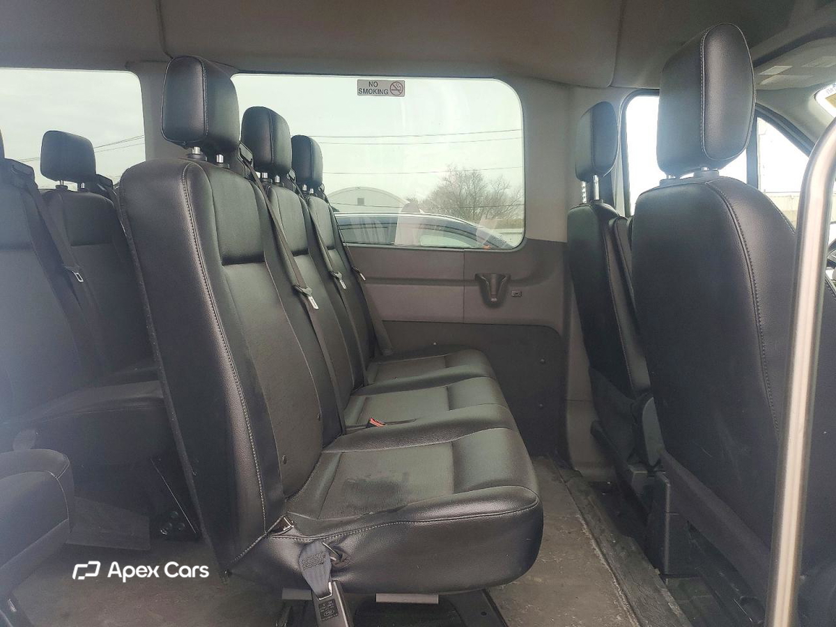 Ford Transit 2023