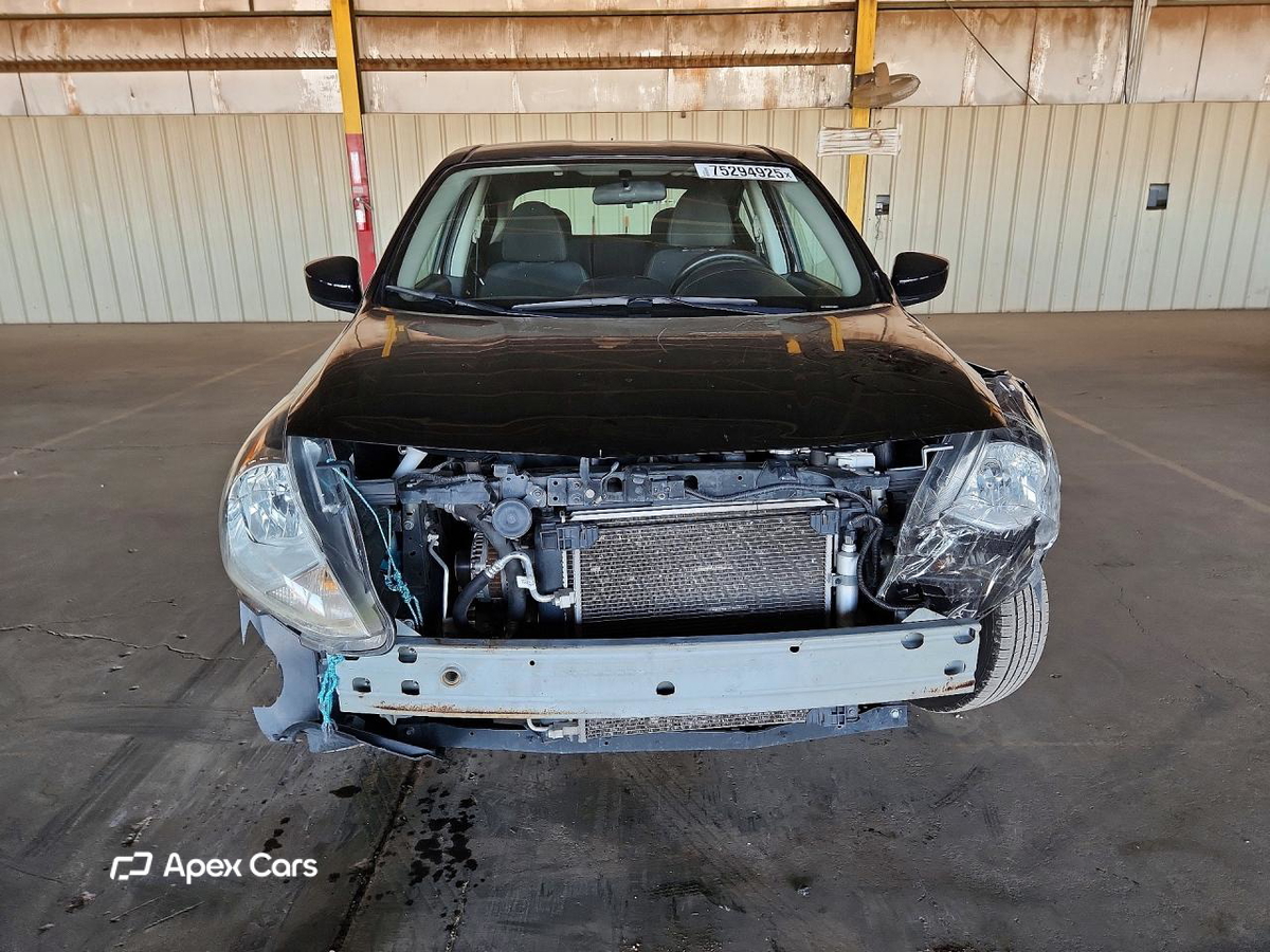 Nissan Versa 2016