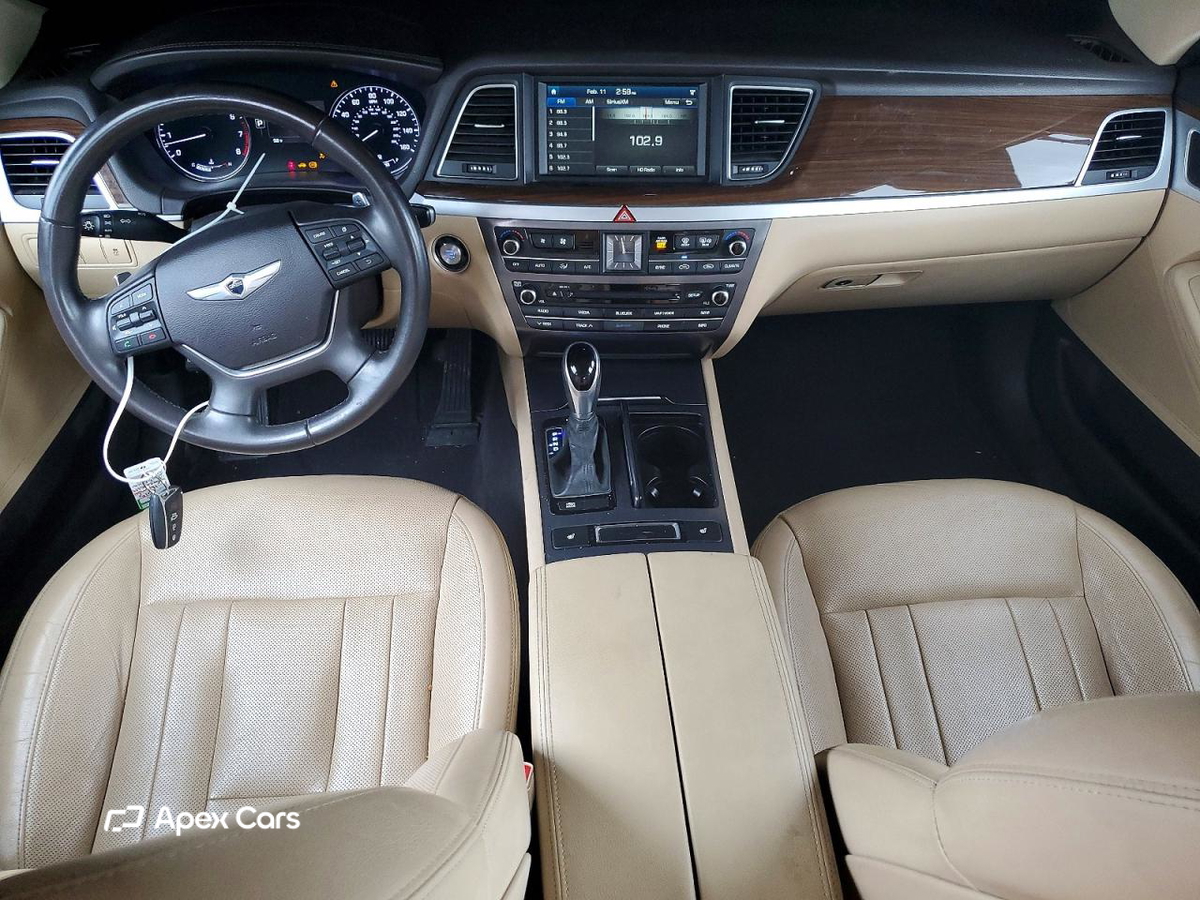 Hyundai Genesis 2015