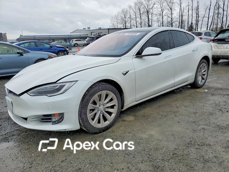 Tesla Model S 2017 - Image 1 of 13