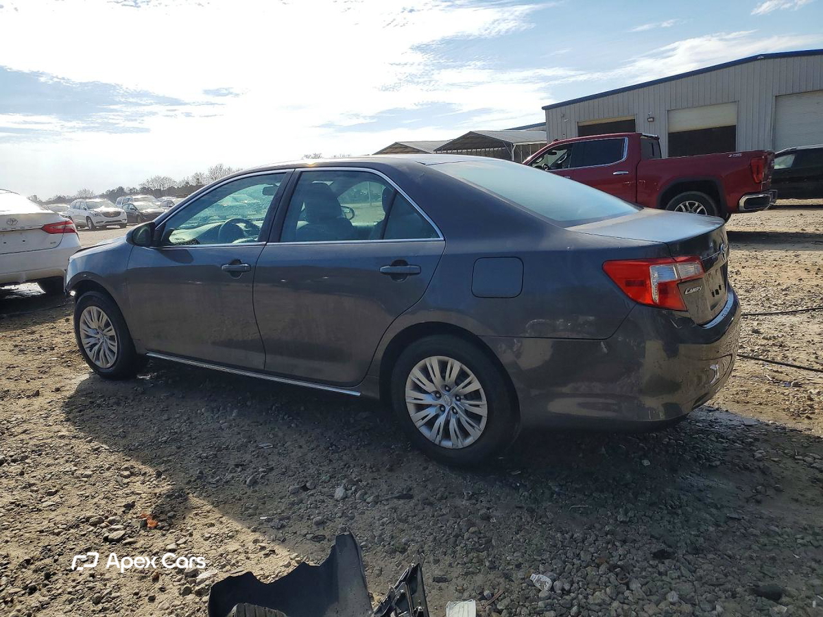 Toyota Camry 2012