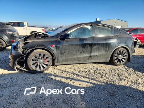 Tesla Model Y 2023 - Image 1 of 13