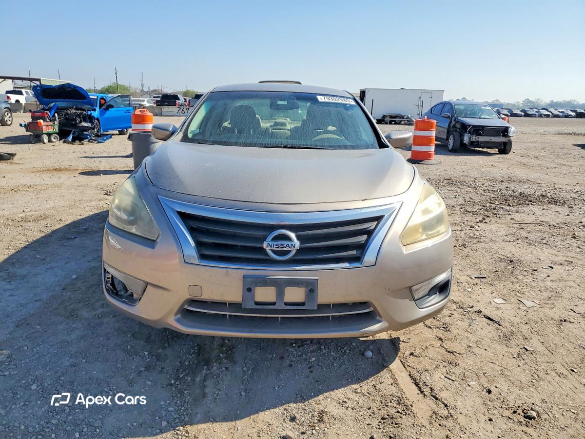 Nissan Altima 2014