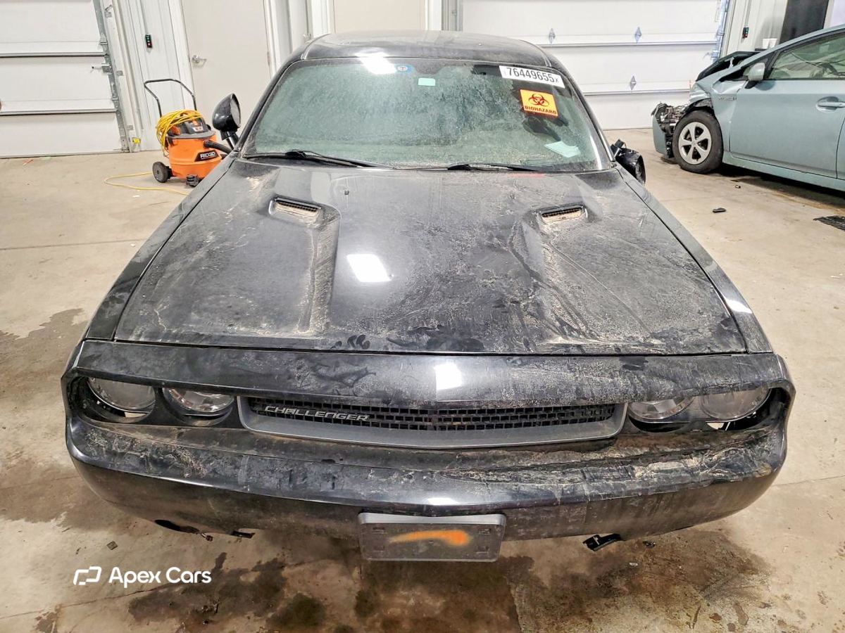 Dodge Challenger 2012