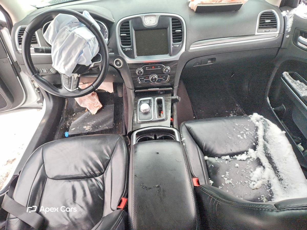 Chrysler 300 2016