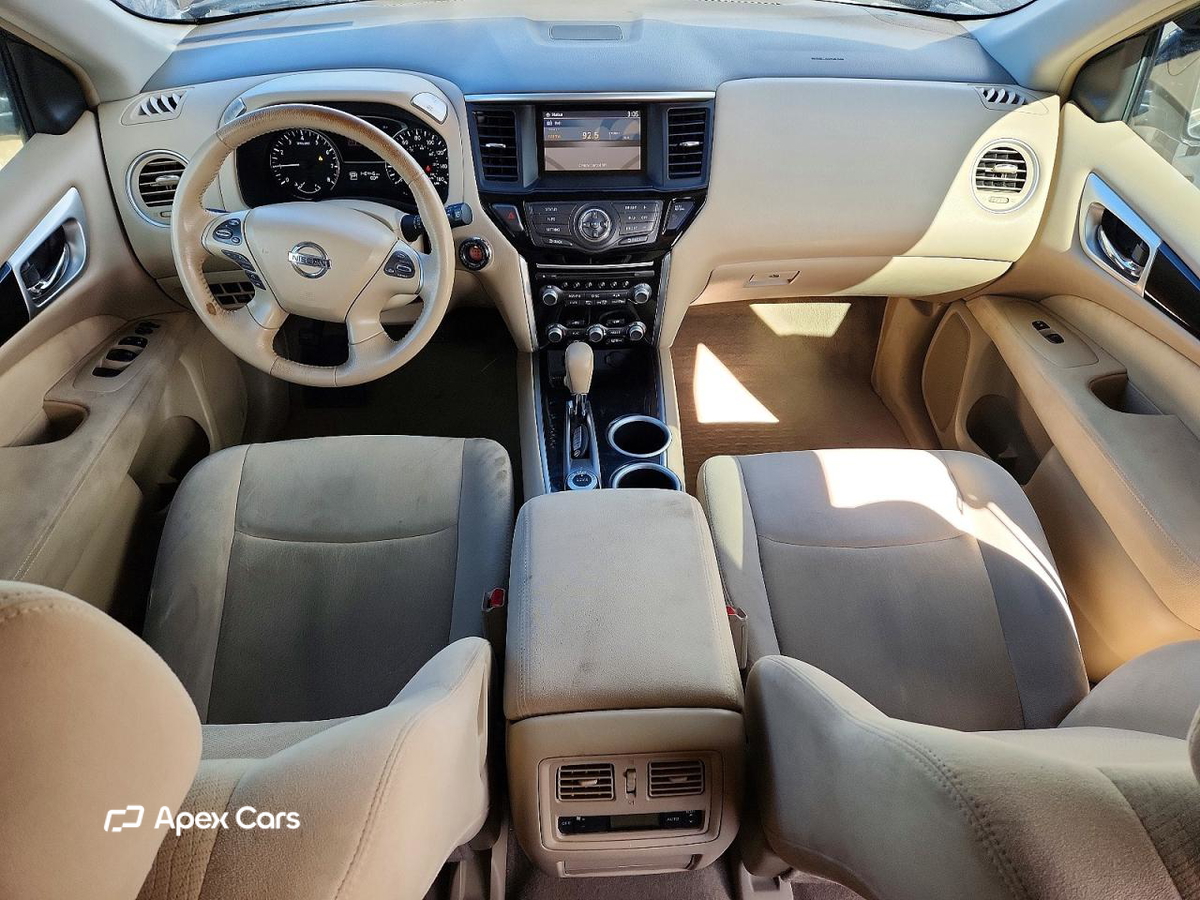 Nissan Pathfinder 2013