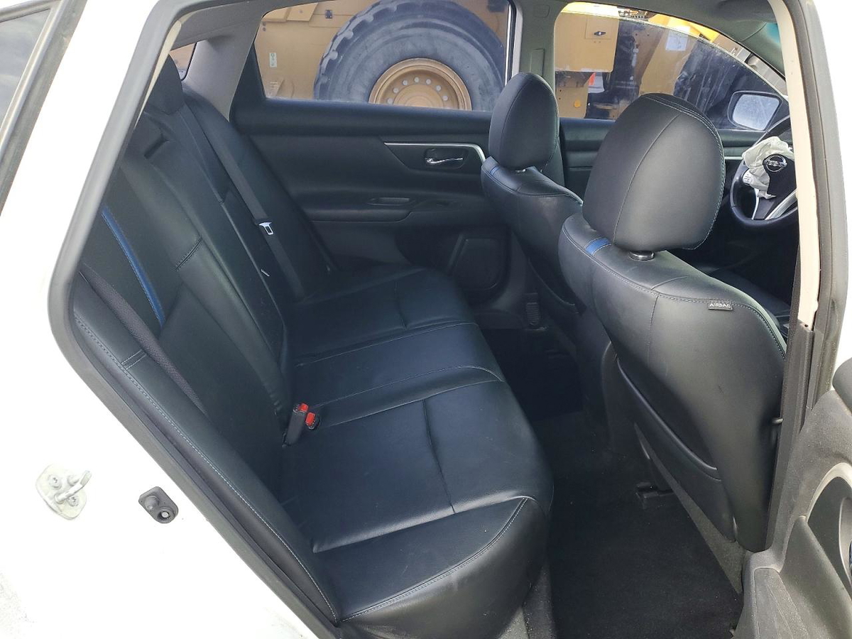 Nissan Altima 2018