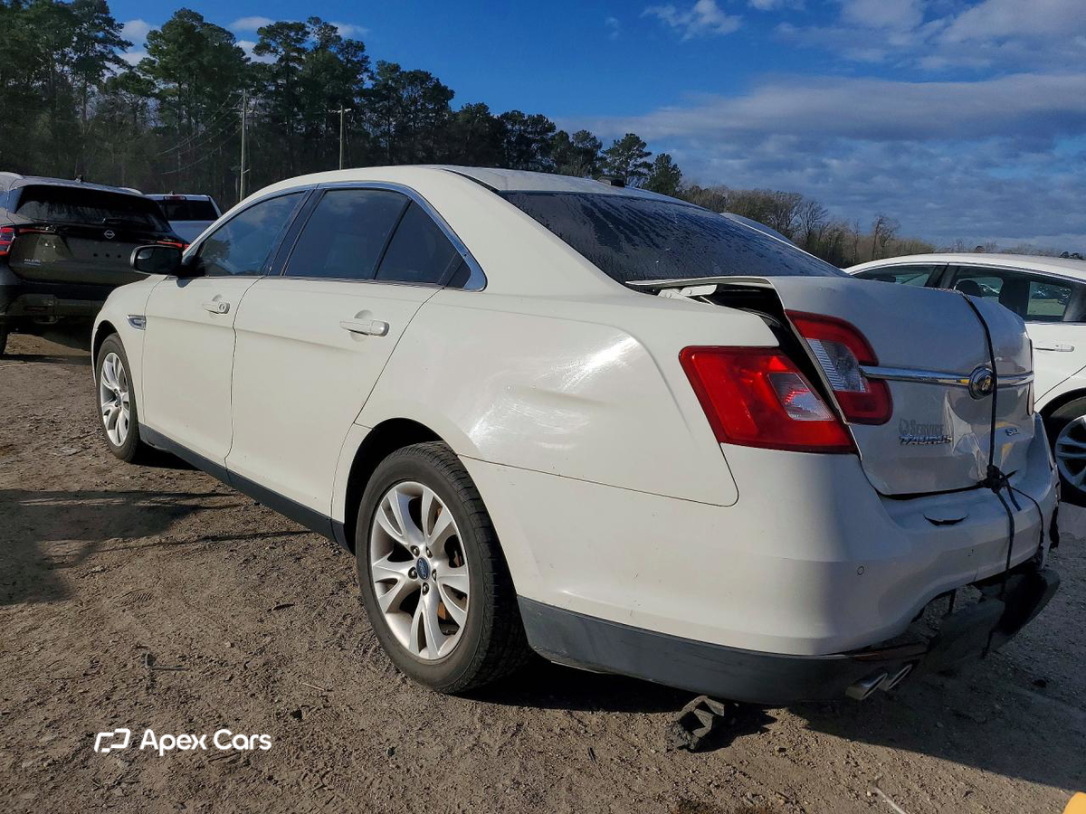 Ford Taurus 2012